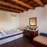 Holiday home Ilianthos Traditional Maisonette