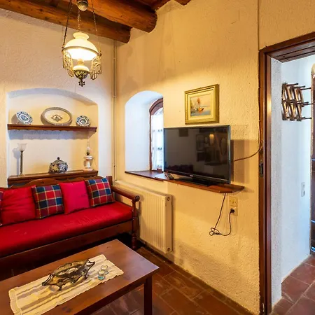 Ilianthos Traditional Maisonette