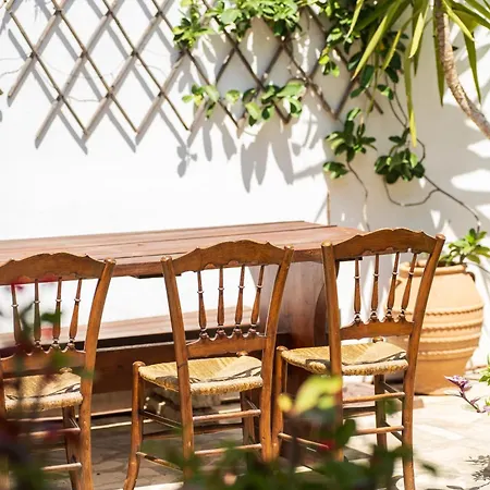 度假居 Ilianthos Traditional Maisonette *