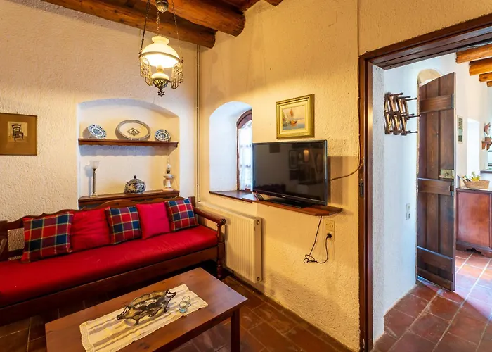 Ilianthos Traditional Maisonette