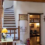 Feriehus Ilianthos Traditional Maisonette *